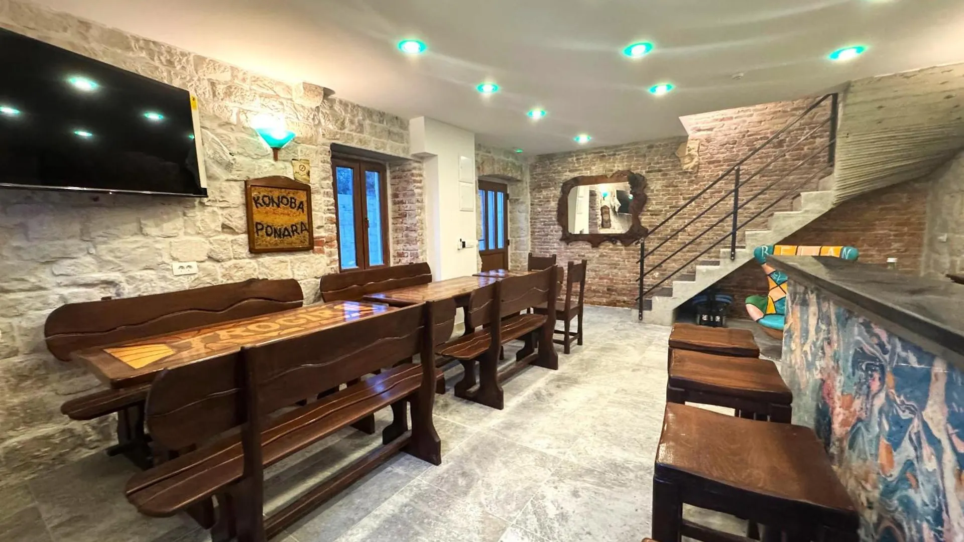 Rooms Malo More Trogir 3*,